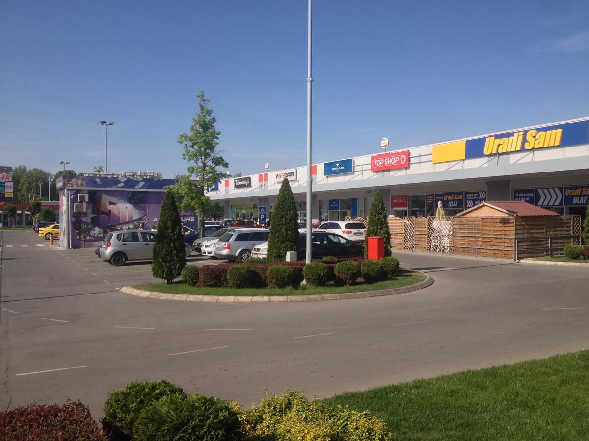 Markoni Pančevo Exterior foto